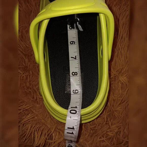 Clog Shoes size 8-9 - Picture 4 of 5